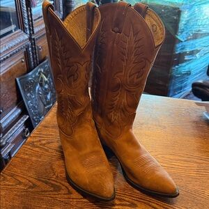 Tony Lama Boots